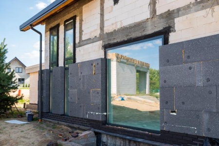 Pourquoi faire appel à un façadier RGE pour vos travaux de rénovation extérieure